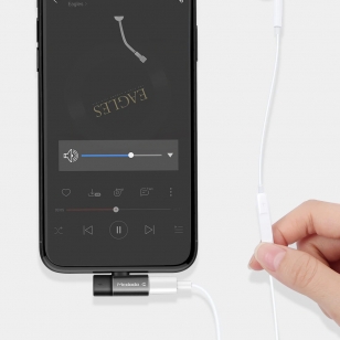 Mcdodo Lightning splitter voor laden en muziek